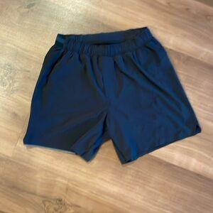 Lululemon - Men’s Black Shorts (6” inseam) with Liner